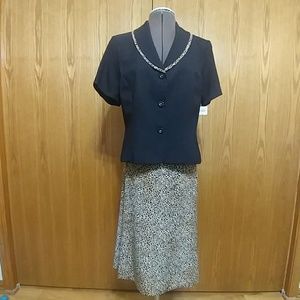 NWT "Danny & Nicole" skirt set, size 10 ladies